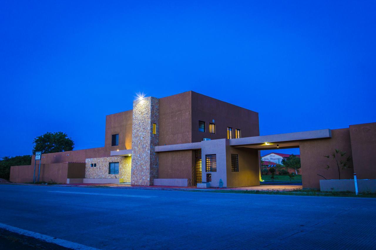 El Suto-Aparthotel San José de Chiquitos Eksteriør billede